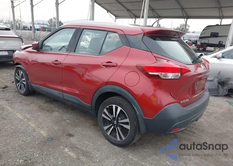 2018 Nissan Kicks Sv z USA, uszkodzony, nr VIN 3N1CP5CU5JL534249